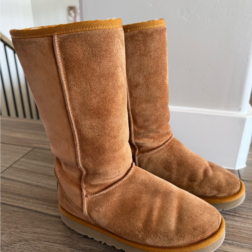 UGG Chestnut Suede Tall Boots. Women’s size 7. GUC - Picture 16 of 16
